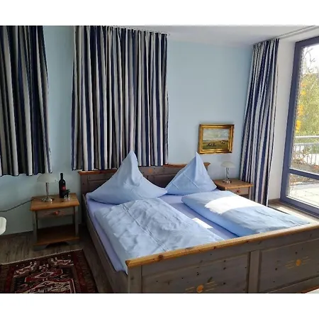 With 1 Bedroom *